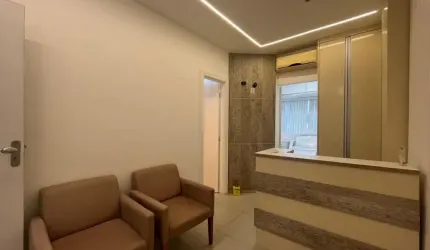 Sala comercial á venda no Edifício Profissional Center