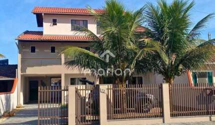 Casa com 3 quartos mais 02 suites master,à Venda, Praia De Armação - Penha