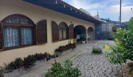 Casa com 3 quartos à venda em Água Verde, Blumenau , 309 m2 por R$ 1.090.000