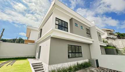 Casa com 3 quartos à venda na Escola Agrícola, Blumenau , 144 m2 por R$ 950.000