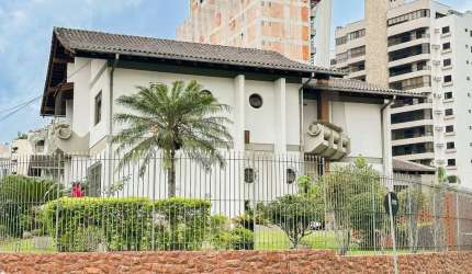 Casa com 7 quartos à venda no Ponta Aguda, Blumenau , 472 m2 por R$ 1.500.000