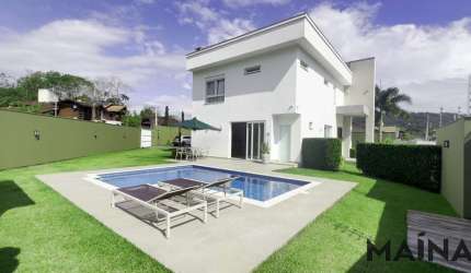 Casa com 4 quartos à venda no Vorstadt, Blumenau  por R$ 2.580.000