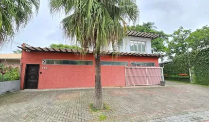 Casa comercial com 8 salas para alugar no Ponta Aguda, Blumenau , 208 m2 por R$ 6.500
