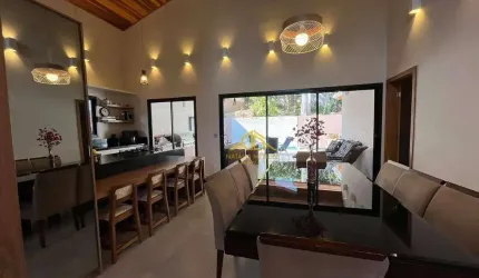 Casa térrea com piscina, sendo 3 quartos à venda, 200 m² por R$ 1.400.000 - Vila Verde - Cotia/SP