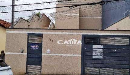 Sobrado de condomínio á venda na Vila Nhocuné