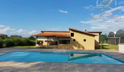 Chácara / sítio com 3 quartos à venda na Água Preta, Jarinu , 260 m2 por R$ 850.000
