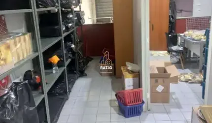 Ponto comercial à venda na Rua Marina Crespi, 33, Mooca, São Paulo por R$ 180.000