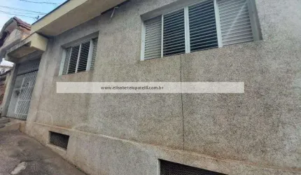 CASA EM PIRACICABA-SP, NO BAIRRO ALTO, CIDADE ALTA.