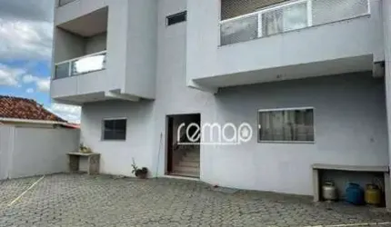 Apartamento térreo à venda no Parque Universitário