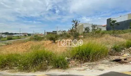 Terreno de esquina  a venda no Jardim Natal