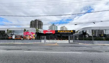 Ponto comercial para alugar na Rodovia BR-101, 205, Roçado, São José, 183 m2 por R$ 18.000