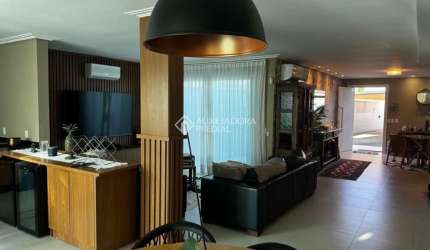 Casa com 4 quartos para alugar na Rua Deputado Fernando Viegas, 478, Ponta das Canas, Florianópolis, 150 m2 por R$ 25.000