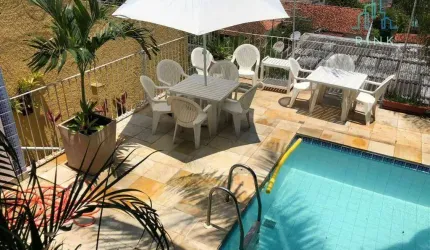 Casa com 4 dormitórios à venda - São Francisco - Niterói/RJ