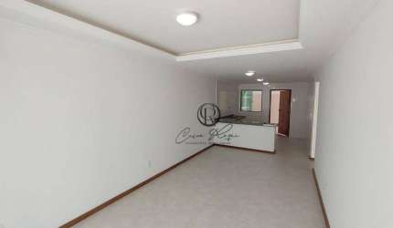 Casa com 3 dormitórios à venda, 131 m² por R$ 650.000,00 - Praia do Siqueira - Cabo Frio/RJ