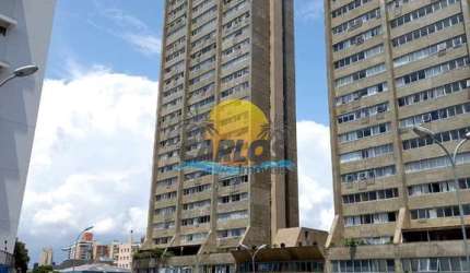 Apartamento à venda na Travessa Nestor de Castro, 231, Centro, Curitiba por R$ 288.000