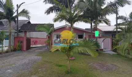 Casa com 3 quartos à venda na Peru, 277, Nereidas, Guaratuba por R$ 380.000