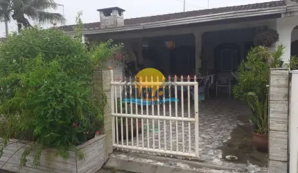 Casa com 4 quartos à venda na Rua Piraí, 3, Perequê, Matinhos por R$ 365.000