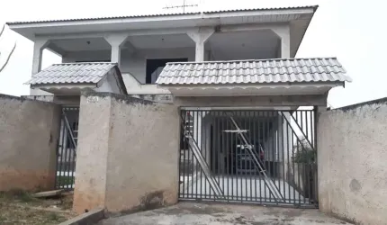 SOBRADO 240 M2/TERRENO 700M2/ACEITA PERMUTA CHACARAS/FINANCIAVEL