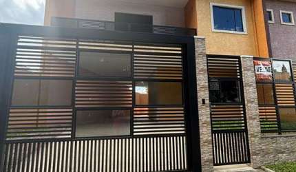 Triplex 3 quartos para Locação Anual no bairro Centro em Araucária