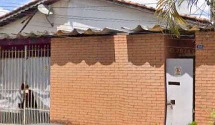 Excelente Casa Térrea 02 Dormitórios/01 Vaga - Valor $ 500.000,00