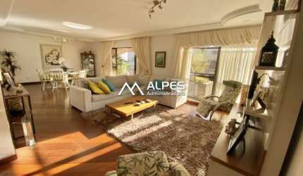 Apartamento com 4 quartos à venda no Centro
