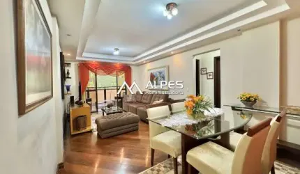Excelente apartamento totalmente mobiliado no melhor bairro de Teresópolis, próximo a todo comércio local
