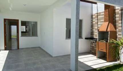Casa nova no centro da Barra dos Coqueiro/Sergipe