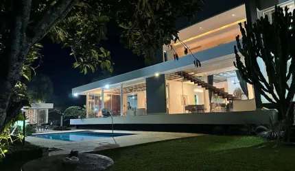 Casa de Encantar: Luxo, Conforto e Vista Deslumbrante - Casa com 4 quartos à venda no Novo Horizonte