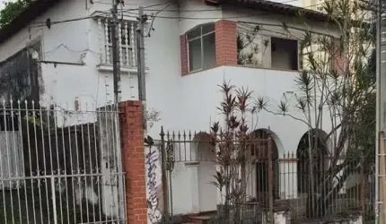 Construtor, essa oportunidade é para você! Terreno disponível no bairro Passos.