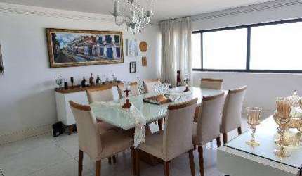 Apartamento à Venda em Areia Preta