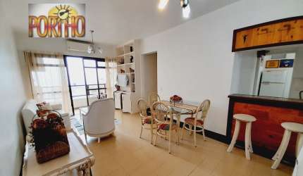 Apartamento em Pitangueiras – 3 Dormitórios sendo 1 suíte