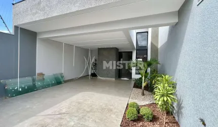 Casa com Piscina na Vila Morangueira em Maringá.