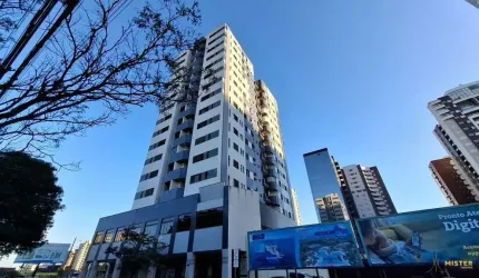 Apartamento com 3 Quartos e 110m² de Área Privativa no Centro de Maringá.