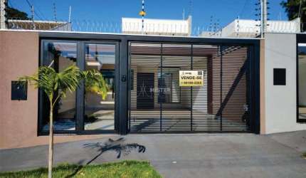 Casa à venda em Maringá, Jardim Alvorada - Com Piscina e Área de Lazer