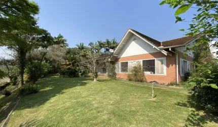 Terreno para Venda em Blumenau, Jardim Blumenau, 5 dormitórios, 2 suítes, 4 banheiros, 3 vagas