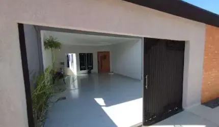 Excelente Casa no Anápolis City
