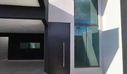 Aluga ou vende casa no  Campos do Jordão - Anápolis/GO