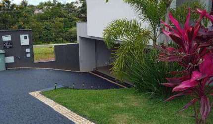 Casa com 4 dormitórios à venda, 235 m² por R$ 1.950.000,00 - Anápolis - Anápolis/GO