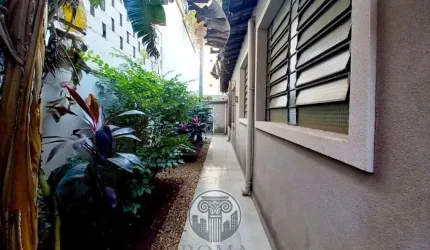 Casa comercial à venda em Ribeirão Preto-SP, Vila Seixas: 6 salas, 4 banheiros, 130m² de área.