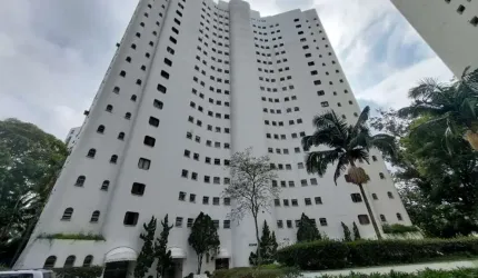 Confortável apartamento tipo para venda com 3 quartos, sendo 2 suítes, 196m²