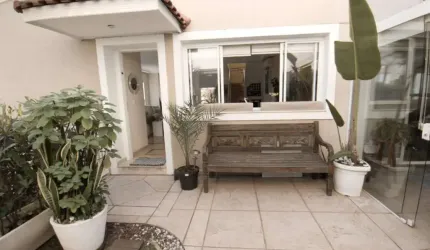 Casa no condomínio Condomínio Residencial Sans Souci para venda com 4 quartos, sendo 4 suítes, 259m²