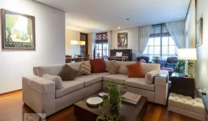 Atraente casa tipo para venda e locação com 3 quartos, sendo 3 suítes, 351m²
