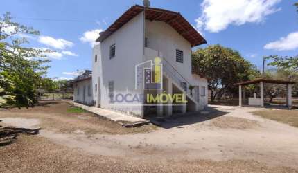 Sítio a venda na Lagoa das Flores com 2 casas, árvores frutíferas, poço artesiano, irrigação, baías