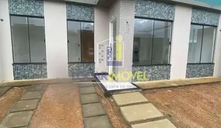 Casa à venda, em condomínio fechado, 3 quartos sendo 1 suíte, excelente localização, no bairro Cand