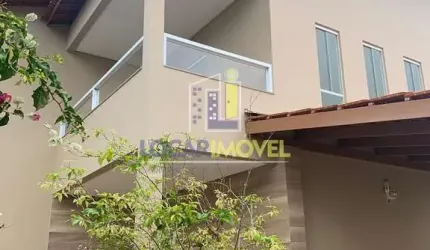 Casa Alto Padrão recém construída com 247 m² de área útil próximo de Faculdades no Bairro Candeias
