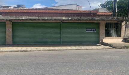 SALÃO COMERCIAL ALUGA-SE