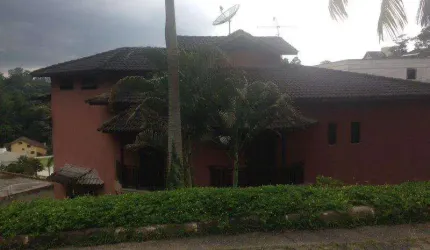 Sobrado COND. ARUJAZINHO I,II,III Arujá/SP