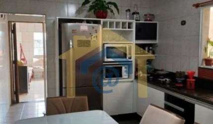 Casa com 3 quartos à venda na Rua Benedito Luiz Rodrigues, 1465, Nova Petrópolis, São Bernardo do Campo por R$ 745.000