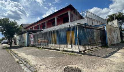 Imóvel Comercial e Residencial à Venda SITIO CERCADO – Esquina, Amplo e Bem Localizado!
