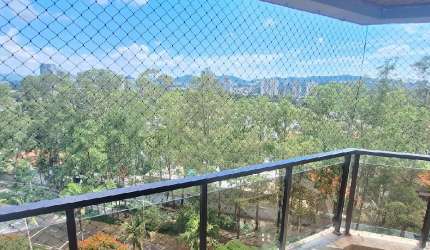 Apartamento reformado locação 3 dormitórios 2 vagas Alphaville